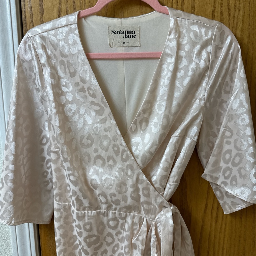 Savannah Jane Chic Leopard Print Wrap Dress - image 5